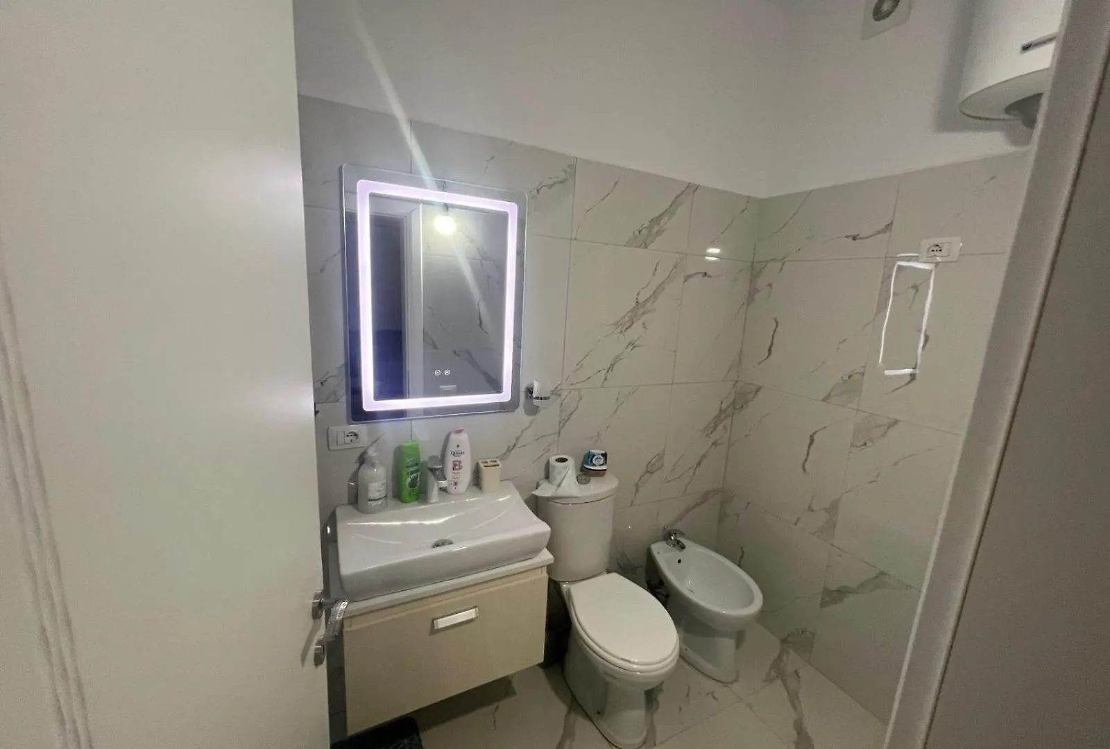 Moravia Apartment Δυρράχιο